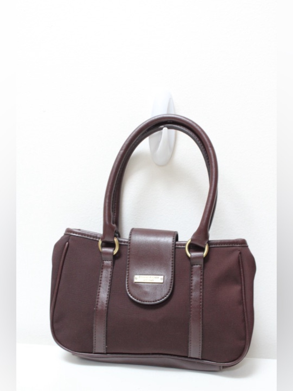 Vintage Etienne Aigner shoulder bag